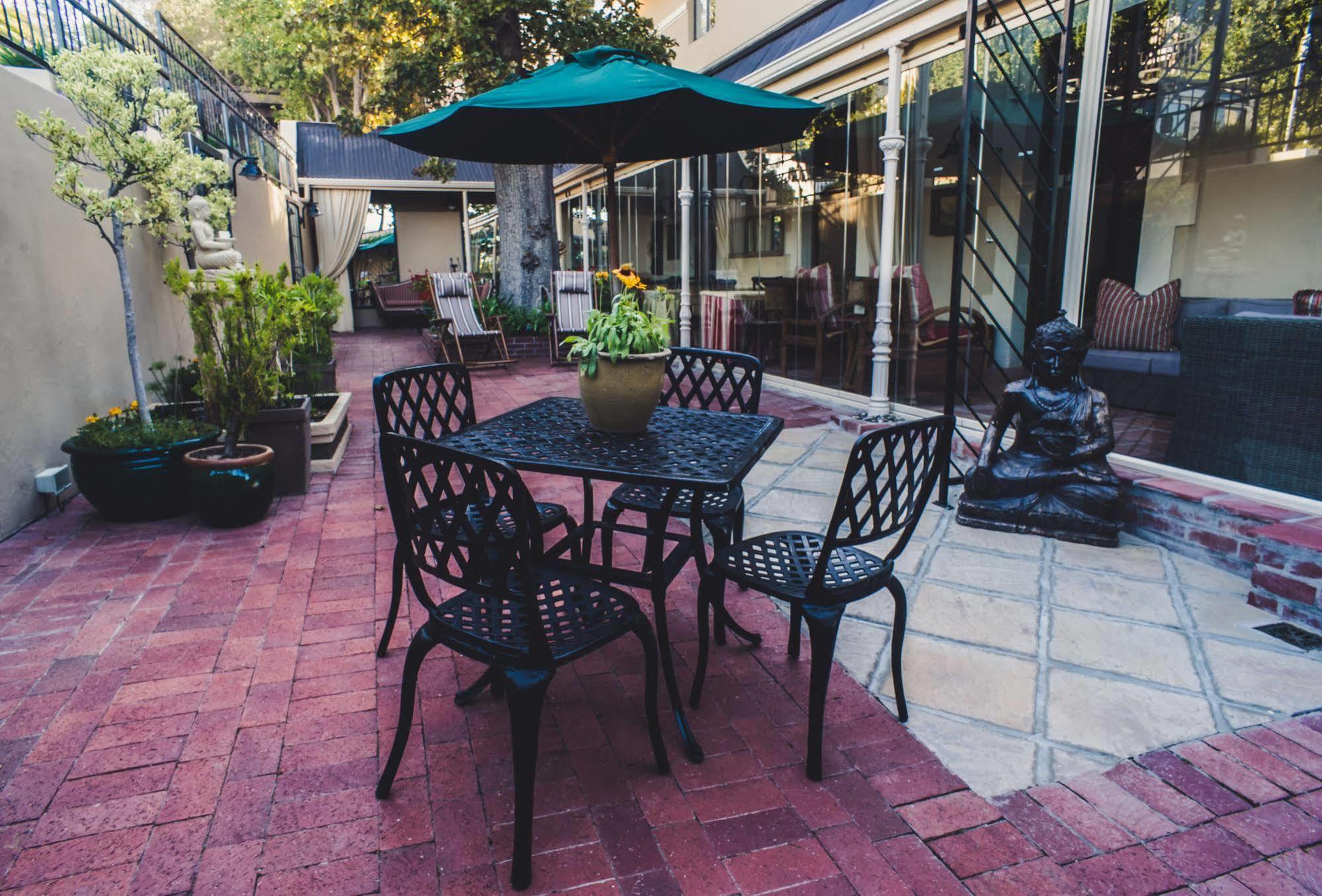 Rosedene Guest House Кейптаун Екстериор снимка